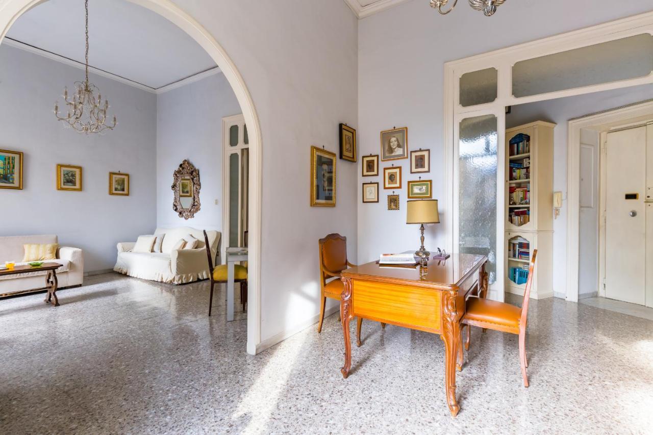 Rettifilo Family Apartment By Wonderful Italy 나폴리 외부 사진