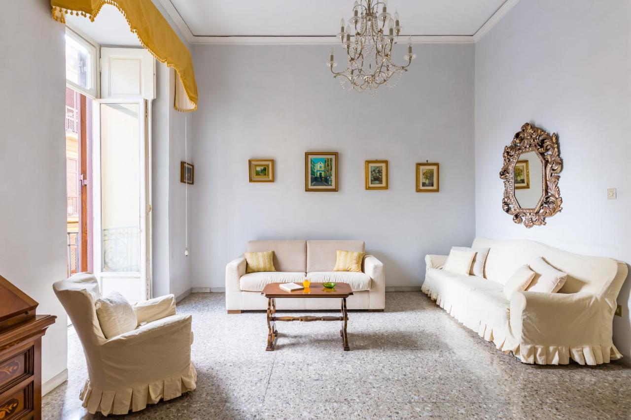 Rettifilo Family Apartment By Wonderful Italy 나폴리 외부 사진